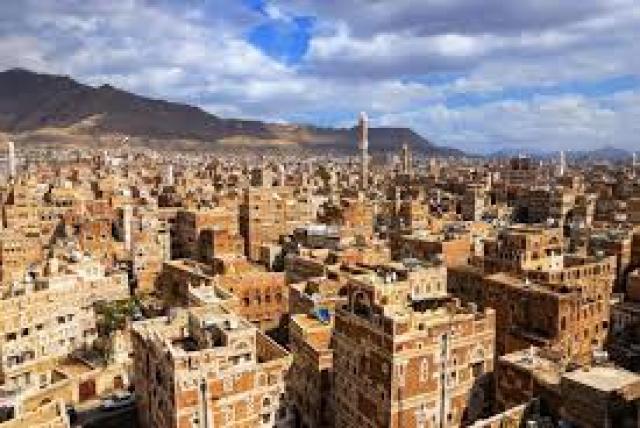 شروط جديدة لبناء المنازل والمنشآت التجارية والسكنية في مناطق سيطرة الحوثي!