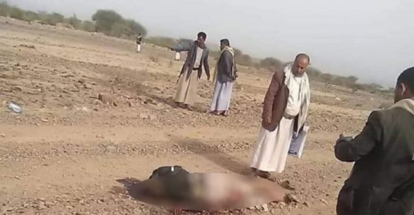 بعد عامين من تصفية شقيقه.. الحوثيون تقتل قيادي موالٍ لهم مع نجله في "عمران"
