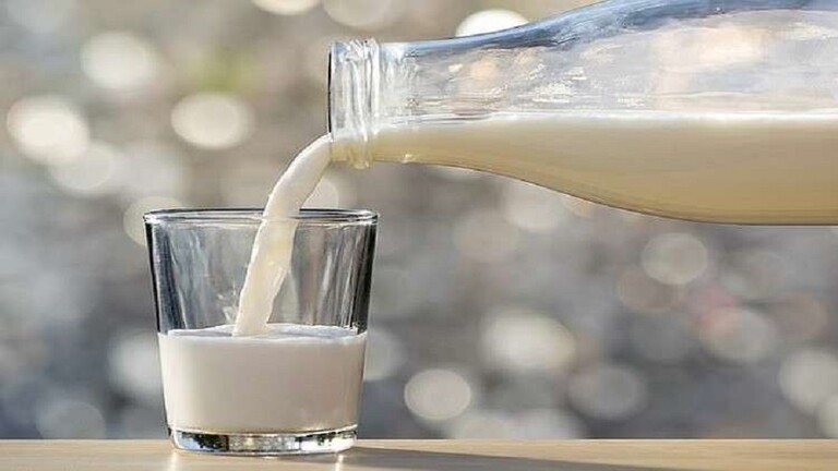 إذا ظهرت تلك العلامات .. توقف فورا عن شرب الحليب