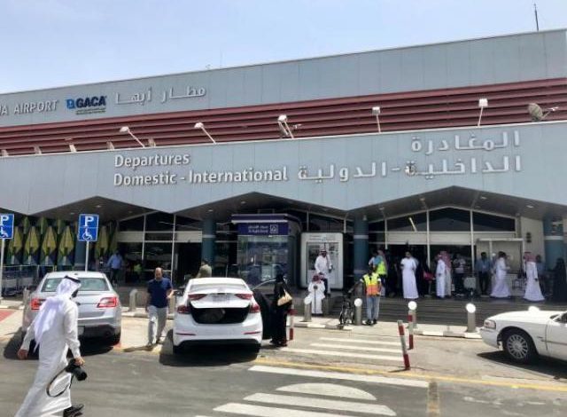 جماعة الحوثي تعلن قصف مطار هذه الدولة الخليجية ! 