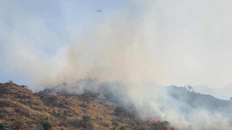 إخماد حريق في جبل عمد بالطائف.. ولا إصابات