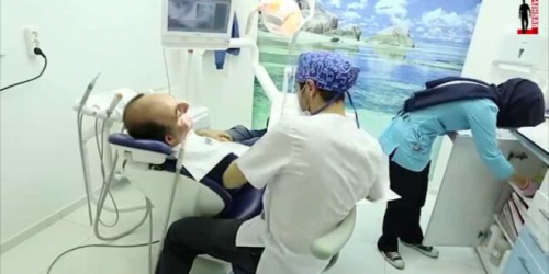 طبيبة في صنعاء تكشف المستور و تتحدث عن فضائح تحدث في العيادات الخاصة(  تفاصيل )