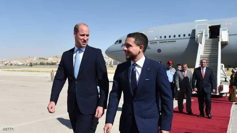 وصل الأمير وليام إلى العاصمة الأردنية عمان، الأحد، في مستهل جولة تستمر 5 أيام، تشمل الأردن وإسرائيل والأراضي الفلسطينية.