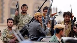 جماعة الحوثي تحشد عناصرها إلى الساحل الغربي بالتزامن مع تقدم القوات المشتركة