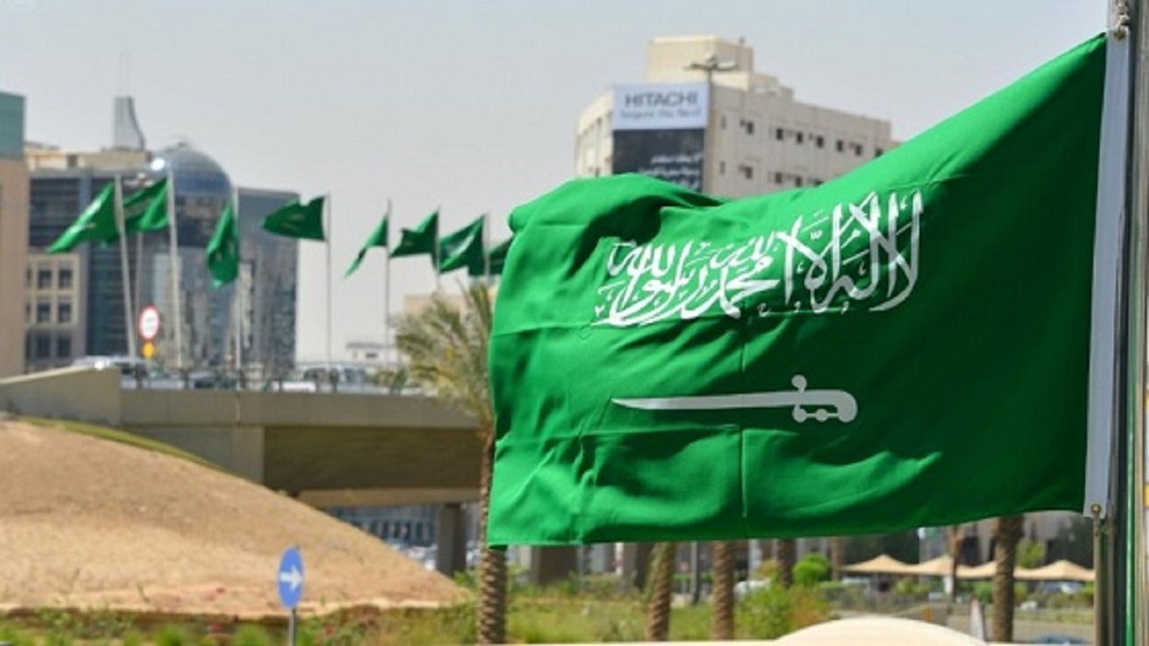 الفترة اللازمة لتعويض خسائر القطاع التجاري بعد تخفيف الإجراءات الإحترازية في السعودية 