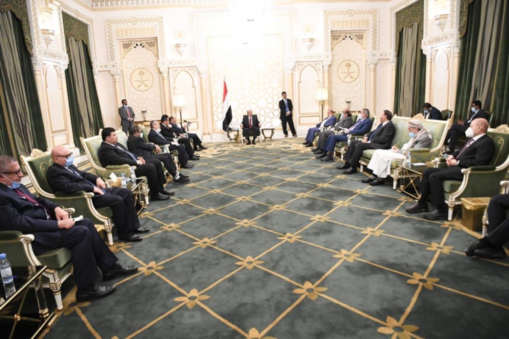  تفاصيل خطاب الرئيس هادي امام قيادة الدولة في  إجتماع الرياض الذي عقد قبل قليل 