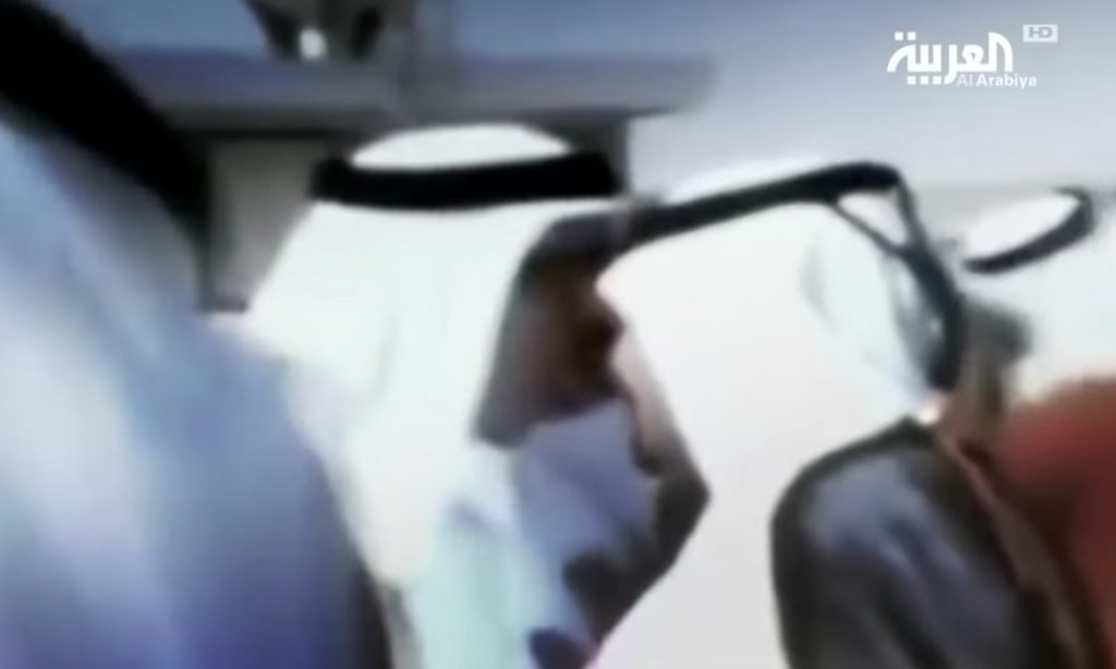  كيف انقلب “حمد” على والده أمير قطر بعد ساعات من وداعه في المطار !.." صورة وتفاصيل "