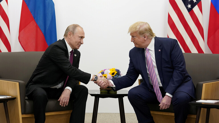 ترامب و بوتين يبحثان تعزيز التعاون الأمريكي الروسي في مكافحة جائحة فيروس كورونا