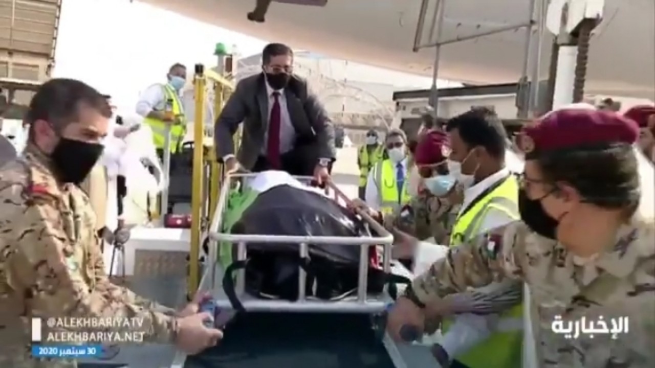 بالفيديو.. ‏نقل جثمان الشيخ صباح إلى مسجد بلال بن رباح لأداء صلاة الجنازة